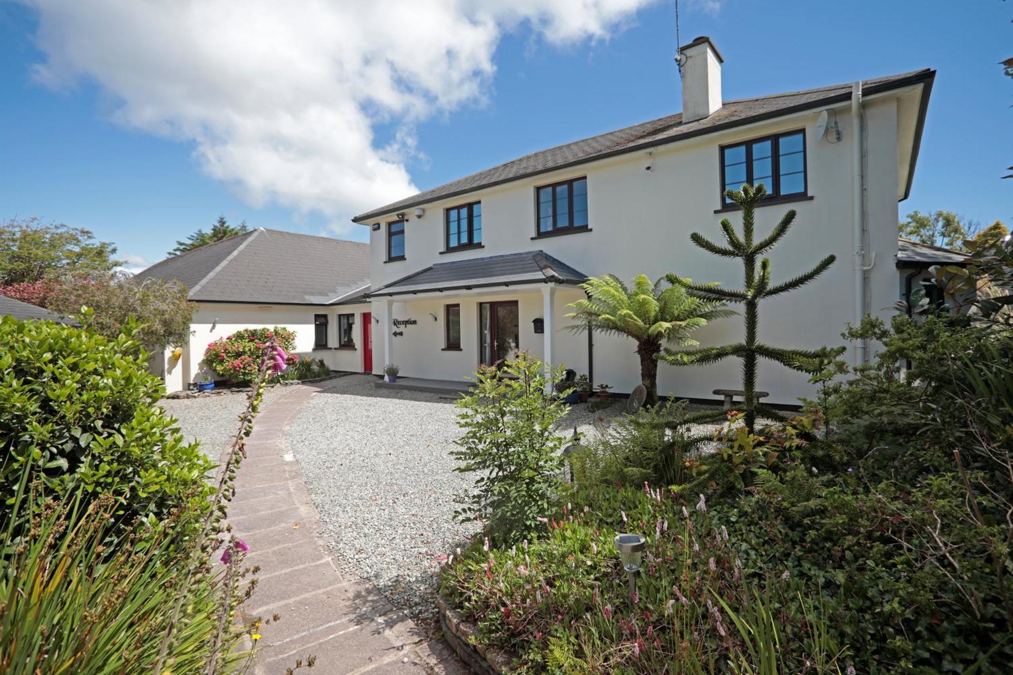 Corthna Lodge Schull ภายนอก รูปภาพ