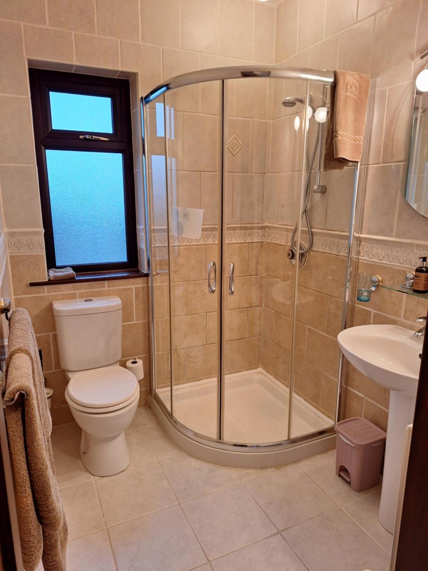 Corthna Lodge Schull ภายนอก รูปภาพ